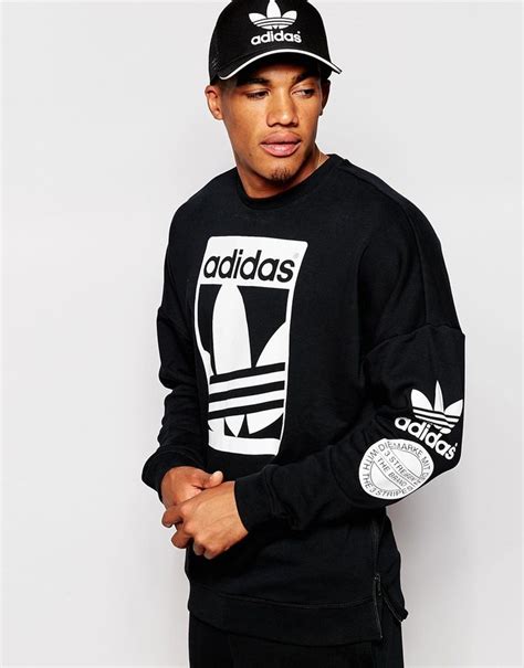 adidas sportswear online.